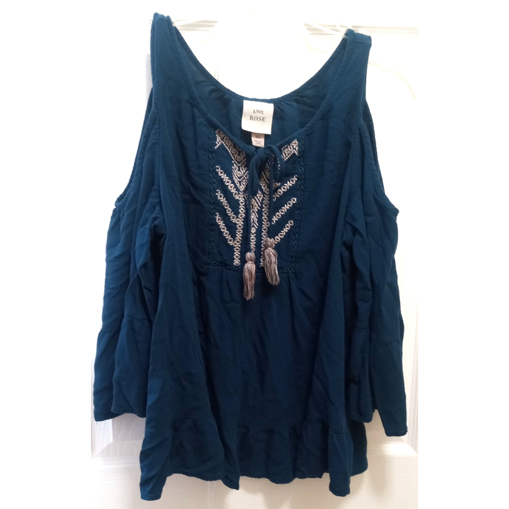 Knox Rose Top Womens Sz XL Embroidered Tasseled Tie Neck Boho Peasant Festival